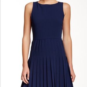 Alice + Olivia “Shanna” Sleeveless Navy Dress